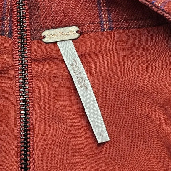 Free People  Tessa Plaid Mini Skirt Size 4 Aysymmetrical Red Lined - Picture 7 of 8